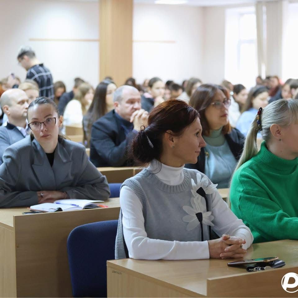 Круглий стіл у ПУЕТ. Фото № 5/4