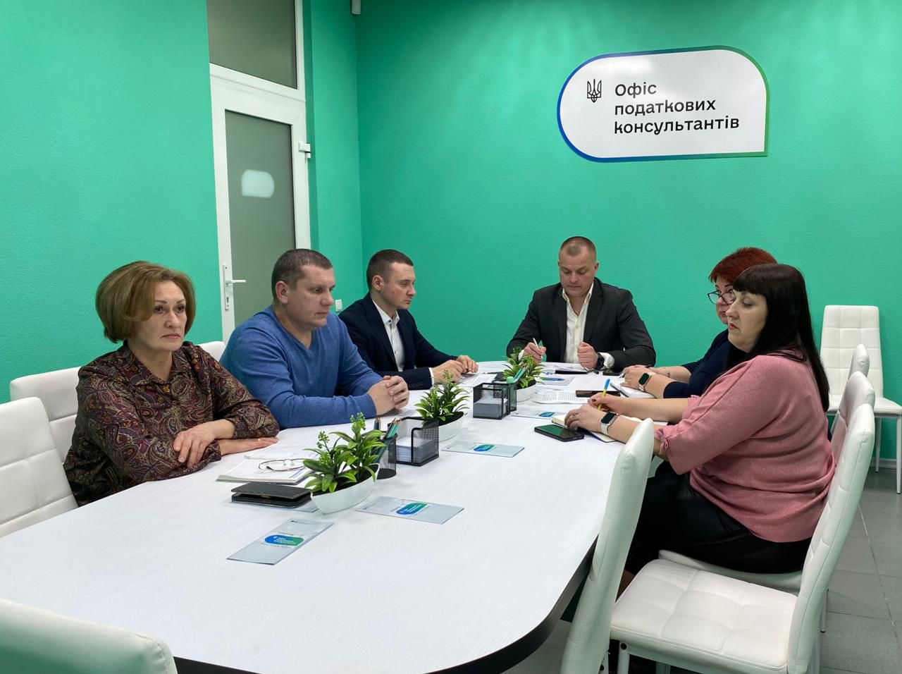 Черговий тренінг в Офісі податкових консультантів: практичні рекомендації для новостворених ФОП від податківців. Фото № 1/0