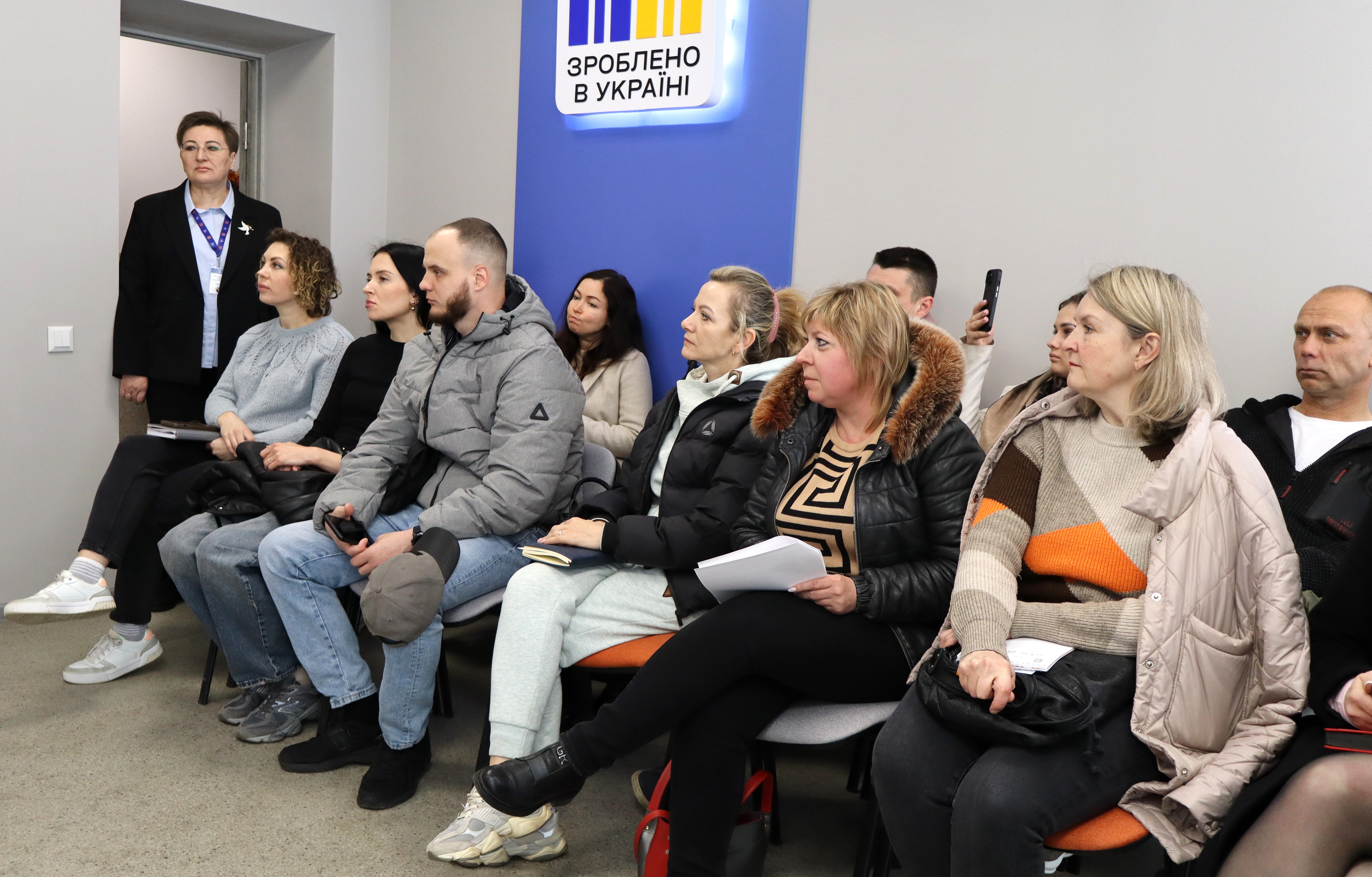 Зустріч учасників грантової програми «Власна справа» з фахівцями ГУ ДПС у Полтавській області. Фото № 10/9