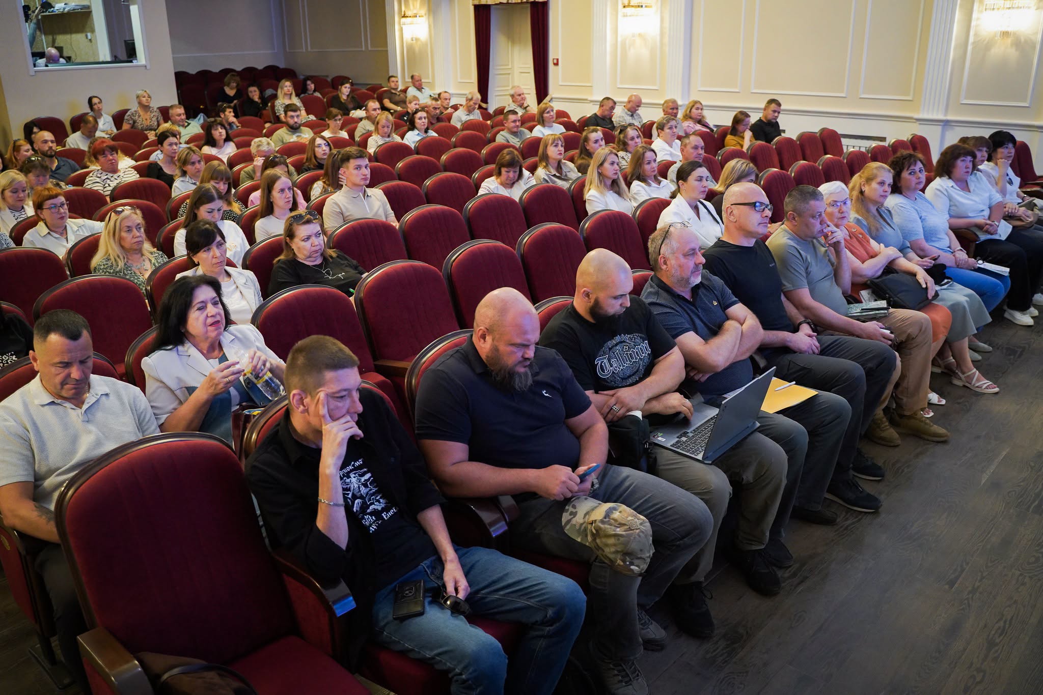 Зустріч з фахівцями із супроводу ветеранів війни та демобілізованих осіб. Фото № 7/6